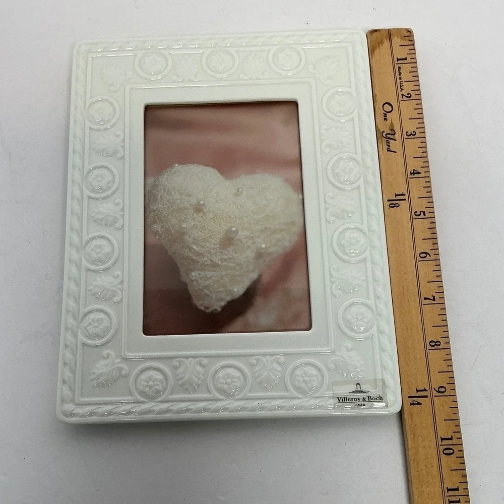 Villeroy & Boch Picture Frame Home Decor 7x9 White Porcelain Embossed Floral‎